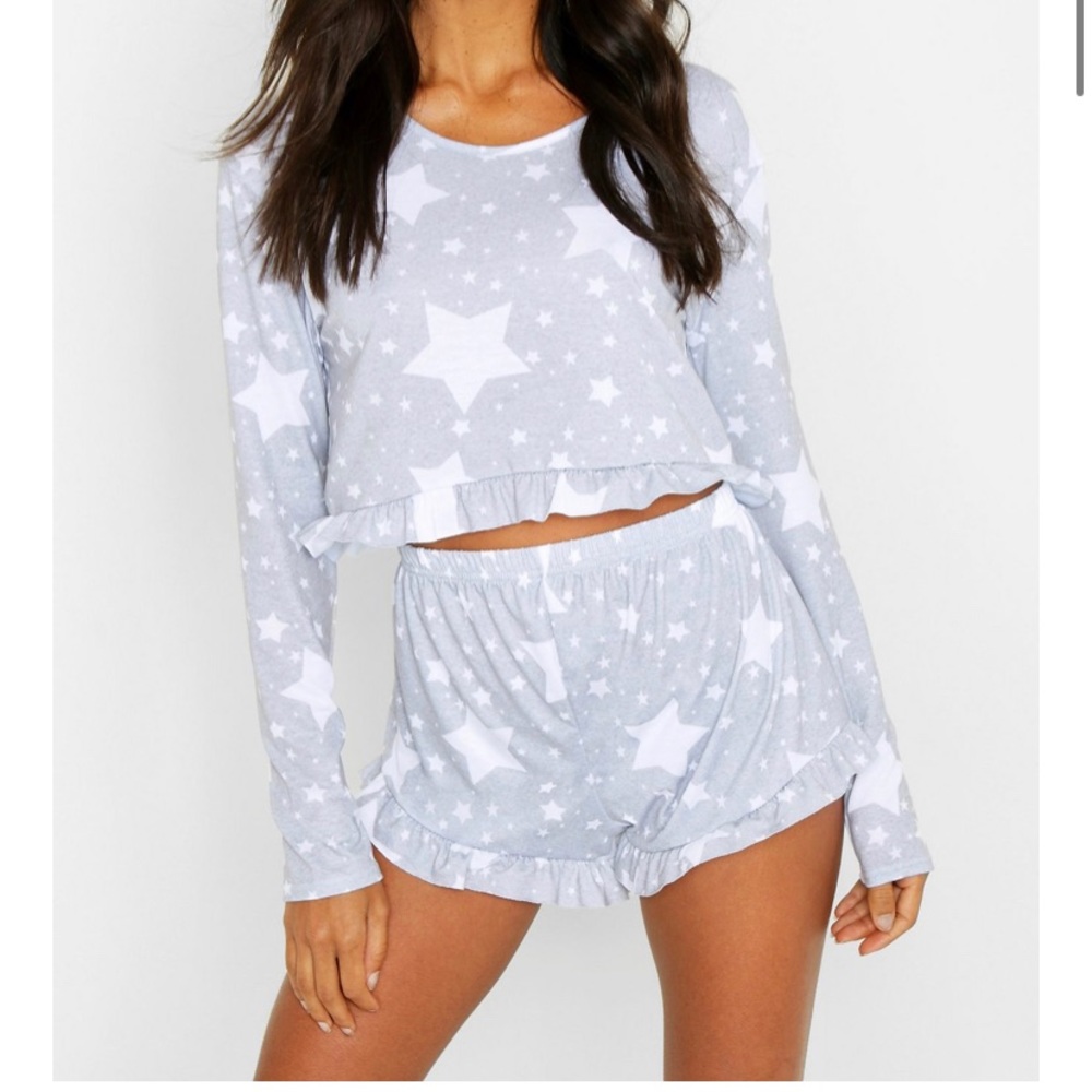 Star loungewear/pajama set!